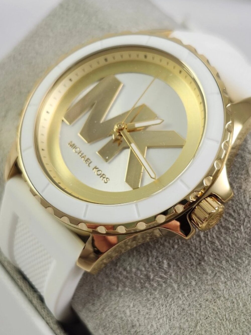 Michael Kors MK7535 Everest Watch New In Box White Gold Women's